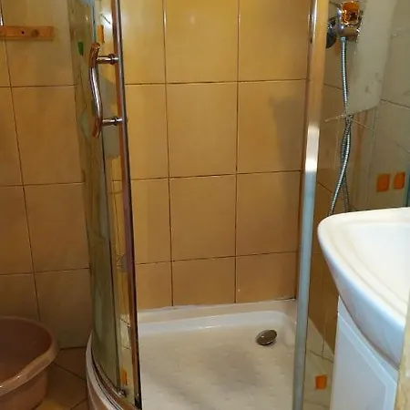 Pod Sumakiem Kompleks wypoczynkowy Debina (Ustka)